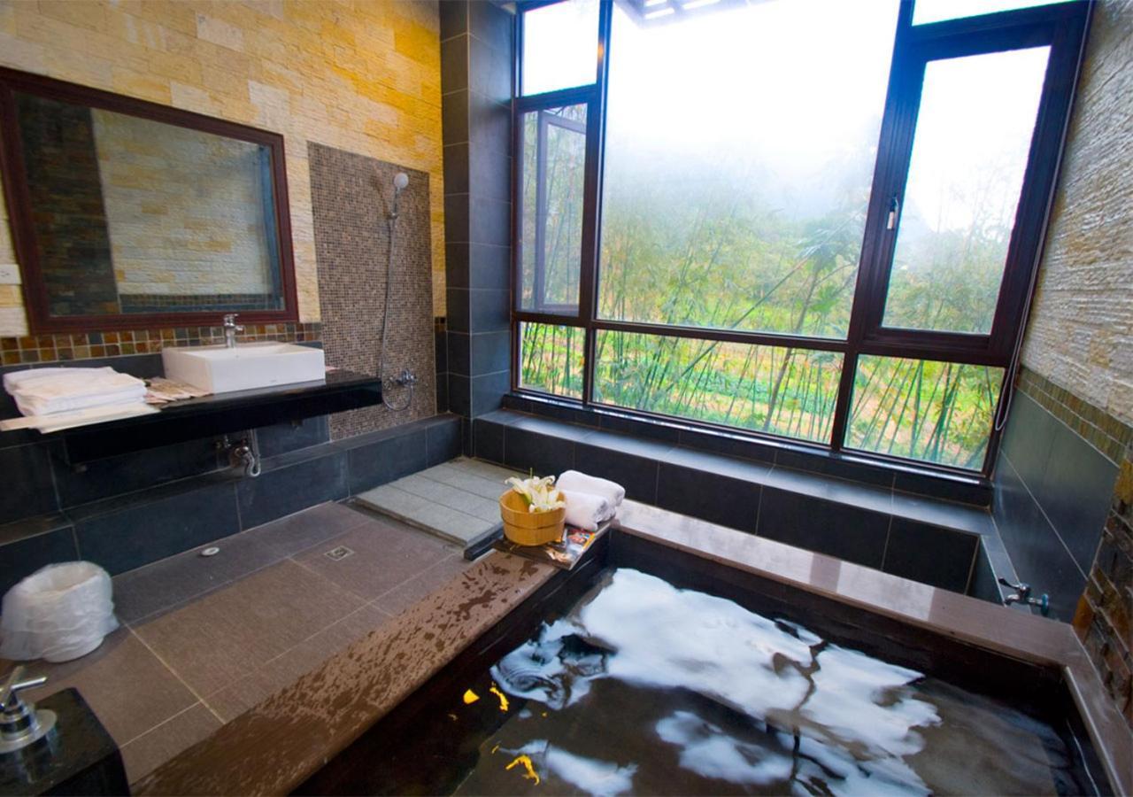Jiaoxi Guanjinglou Hot Spring Club Villa Exterior photo